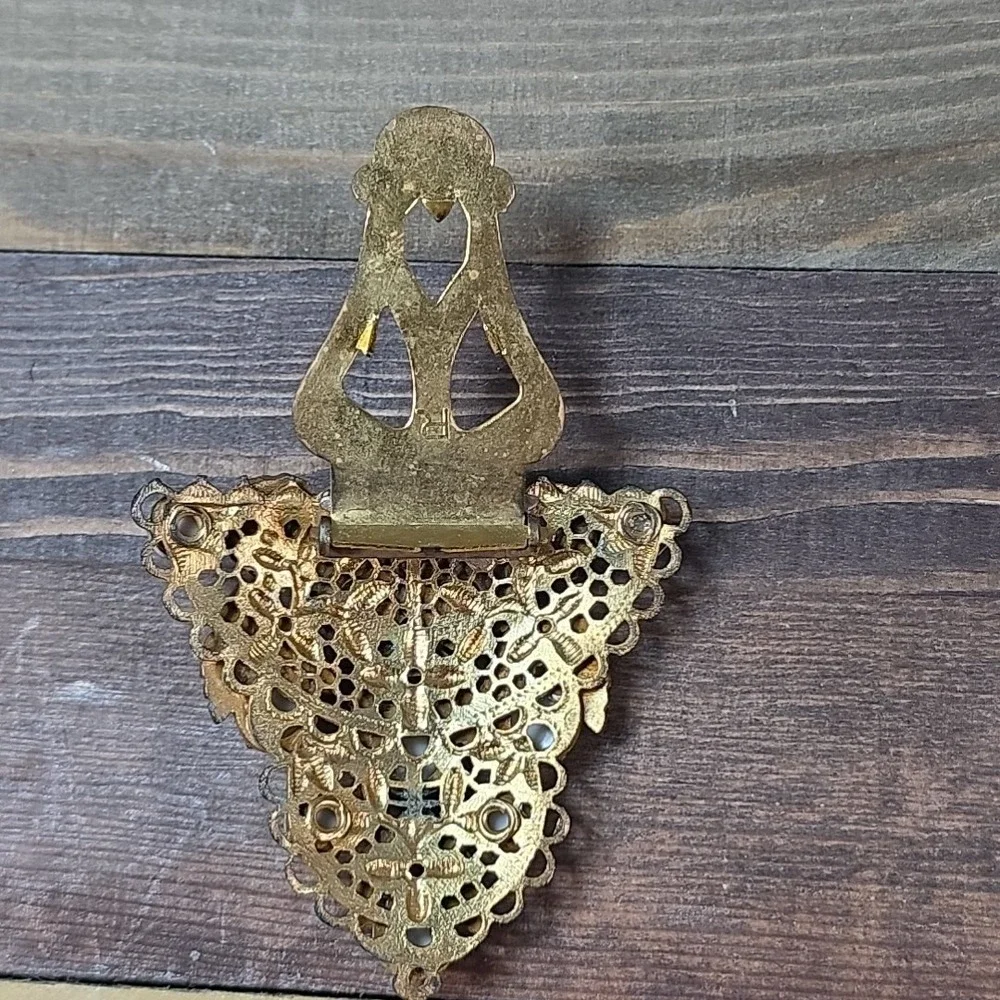 Vintage Gold Tone And Turquoise‎ Shaw Clip Scarf Broach